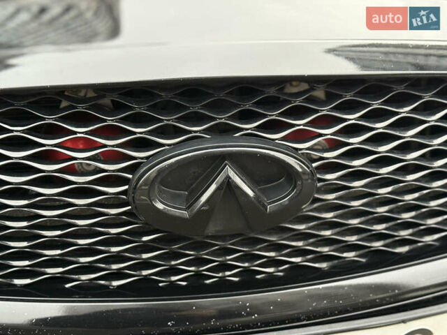 Черный Инфинити Q50, объемом двигателя 3.7 л и пробегом 150 тыс. км за 14650 $, фото 46 на Automoto.ua