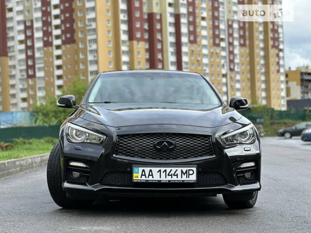 Чорний Інфініті Q50, об'ємом двигуна 2 л та пробігом 107 тис. км за 15900 $, фото 4 на Automoto.ua