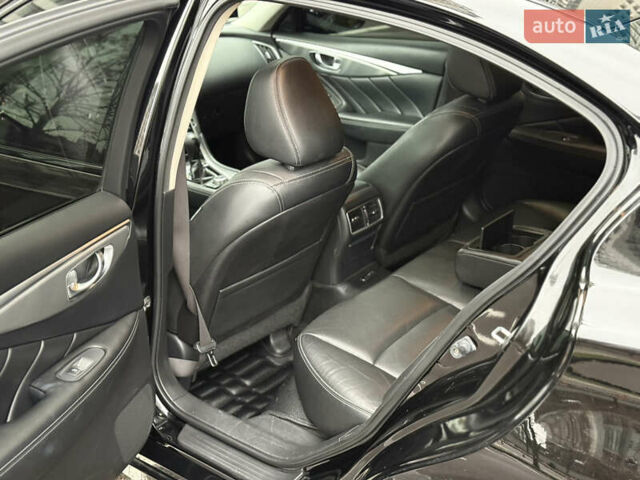 Черный Инфинити Q50, объемом двигателя 3.7 л и пробегом 150 тыс. км за 14650 $, фото 35 на Automoto.ua