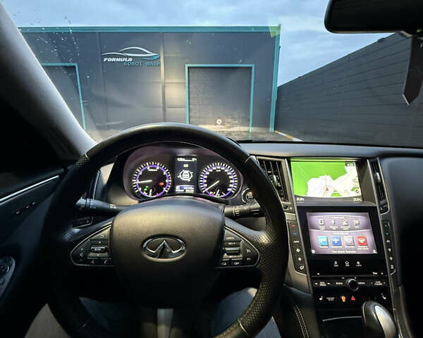 Черный Инфинити Q50, объемом двигателя 2.14 л и пробегом 220 тыс. км за 12890 $, фото 7 на Automoto.ua