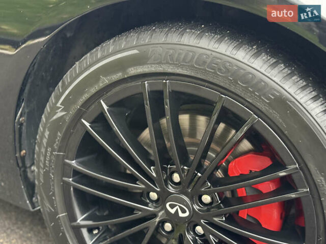 Черный Инфинити Q50, объемом двигателя 3.7 л и пробегом 150 тыс. км за 14650 $, фото 12 на Automoto.ua