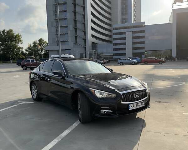 Черный Инфинити Q50, объемом двигателя 3.7 л и пробегом 209 тыс. км за 15000 $, фото 4 на Automoto.ua