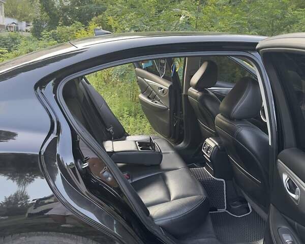 Черный Инфинити Q50, объемом двигателя 3.7 л и пробегом 209 тыс. км за 15000 $, фото 74 на Automoto.ua