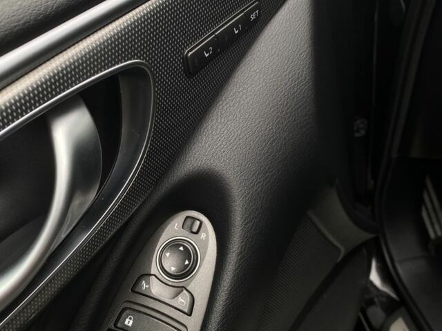 Черный Инфинити Q50, объемом двигателя 2.1 л и пробегом 248 тыс. км за 12700 $, фото 8 на Automoto.ua