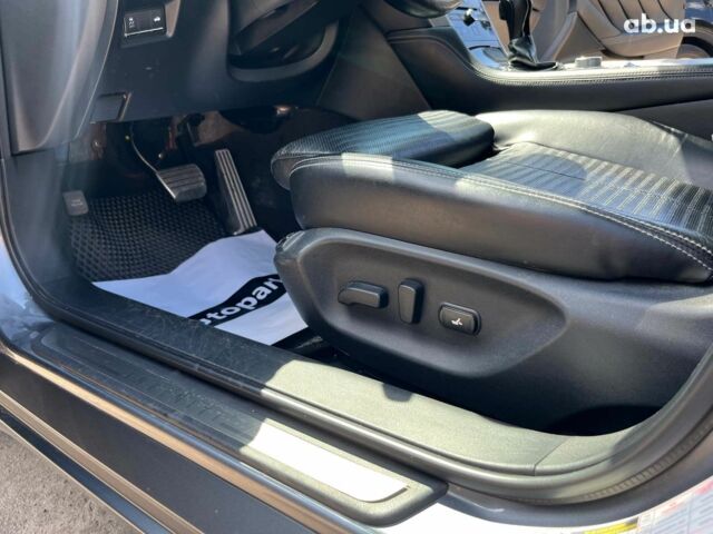 Чорний Інфініті Q50, об'ємом двигуна 2.4 л та пробігом 149 тис. км за 15580 $, фото 23 на Automoto.ua