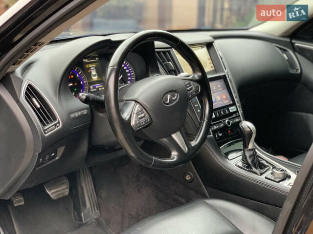 Черный Инфинити Q50, объемом двигателя 2.14 л и пробегом 190 тыс. км за 13350 $, фото 50 на Automoto.ua