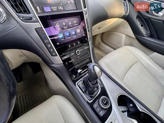 Чорний Інфініті Q50, об'ємом двигуна 1.99 л та пробігом 167 тис. км за 13700 $, фото 82 на Automoto.ua