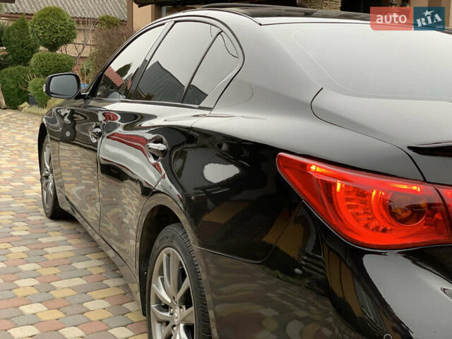 Черный Инфинити Q50, объемом двигателя 2.14 л и пробегом 190 тыс. км за 13350 $, фото 33 на Automoto.ua