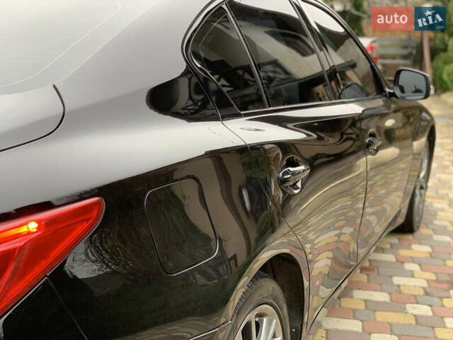 Черный Инфинити Q50, объемом двигателя 2.14 л и пробегом 190 тыс. км за 13350 $, фото 28 на Automoto.ua