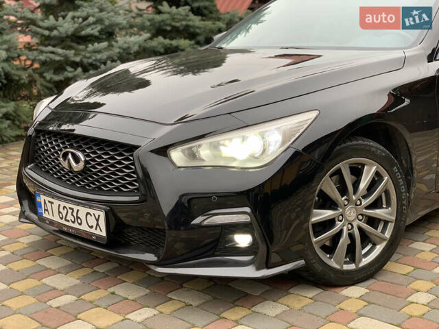 Черный Инфинити Q50, объемом двигателя 2.14 л и пробегом 190 тыс. км за 13350 $, фото 4 на Automoto.ua
