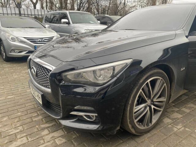 Чорний Інфініті Q50, об'ємом двигуна 0.22 л та пробігом 115 тис. км за 18000 $, фото 2 на Automoto.ua