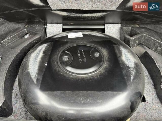 Черный Инфинити Q50, объемом двигателя 3.7 л и пробегом 102 тыс. км за 13500 $, фото 38 на Automoto.ua