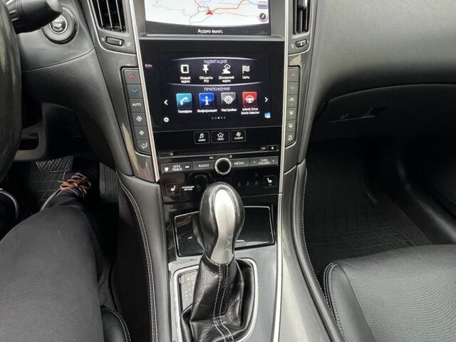 Черный Инфинити Q50, объемом двигателя 2.1 л и пробегом 240 тыс. км за 14900 $, фото 14 на Automoto.ua