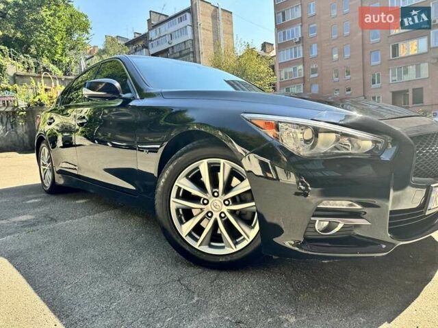 Черный Инфинити Q50, объемом двигателя 3.7 л и пробегом 158 тыс. км за 13500 $, фото 1 на Automoto.ua