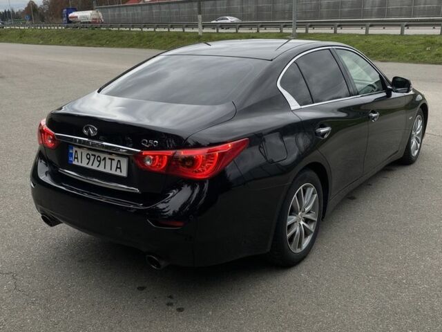 Черный Инфинити Q50, объемом двигателя 2.1 л и пробегом 248 тыс. км за 12700 $, фото 3 на Automoto.ua