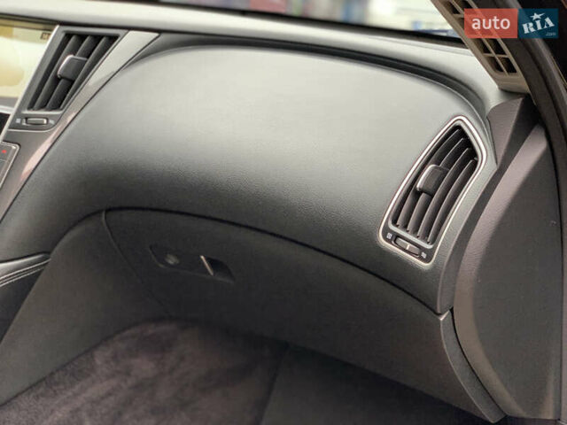 Черный Инфинити Q50, объемом двигателя 2.14 л и пробегом 190 тыс. км за 13350 $, фото 41 на Automoto.ua