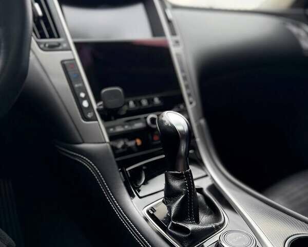 Черный Инфинити Q50, объемом двигателя 3.5 л и пробегом 149 тыс. км за 16999 $, фото 13 на Automoto.ua