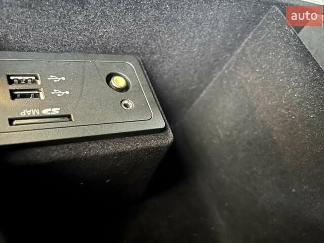 Черный Инфинити Q50, объемом двигателя 2 л и пробегом 53 тыс. км за 18900 $, фото 152 на Automoto.ua