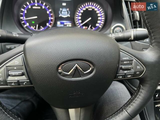 Черный Инфинити Q50, объемом двигателя 2 л и пробегом 53 тыс. км за 18900 $, фото 138 на Automoto.ua