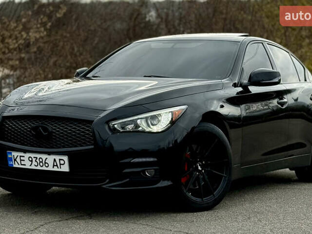 Черный Инфинити Q50, объемом двигателя 3 л и пробегом 155 тыс. км за 12000 $, фото 6 на Automoto.ua