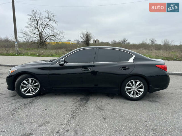 Черный Инфинити Q50, объемом двигателя 3 л и пробегом 80 тыс. км за 13300 $, фото 1 на Automoto.ua