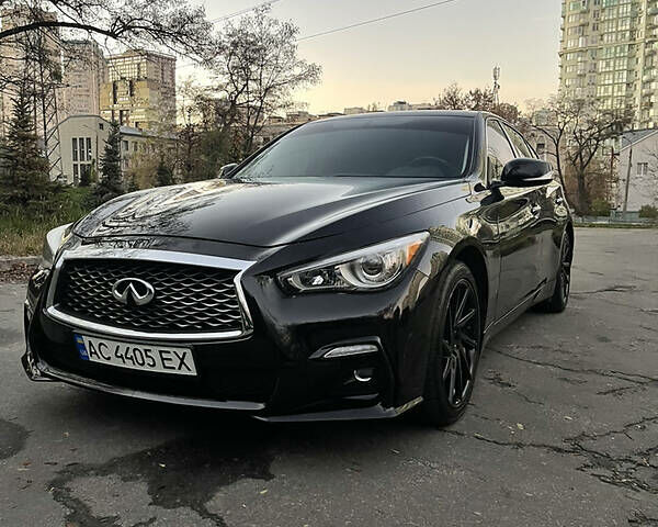 Чорний Інфініті Q50, об'ємом двигуна 3 л та пробігом 125 тис. км за 18999 $, фото 4 на Automoto.ua