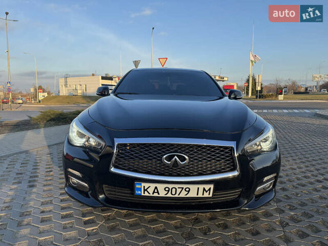 Чорний Інфініті Q50, об'ємом двигуна 3 л та пробігом 142 тис. км за 12500 $, фото 1 на Automoto.ua