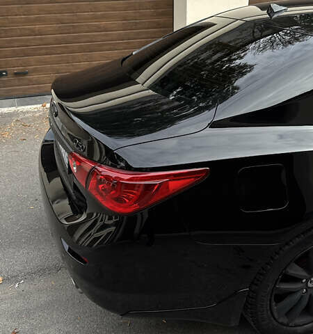 Черный Инфинити Q50, объемом двигателя 1.99 л и пробегом 150 тыс. км за 11499 $, фото 1 на Automoto.ua