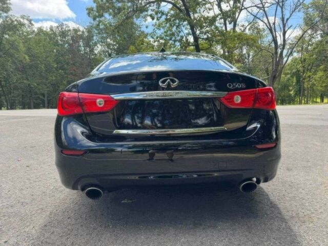 Чорний Інфініті Q50, об'ємом двигуна 3 л та пробігом 77 тис. км за 9000 $, фото 5 на Automoto.ua