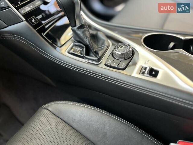 Черный Инфинити Q50, объемом двигателя 2 л и пробегом 53 тыс. км за 18900 $, фото 80 на Automoto.ua