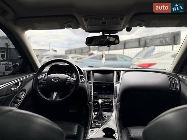 Черный Инфинити Q50, объемом двигателя 3.5 л и пробегом 149 тыс. км за 16999 $, фото 12 на Automoto.ua