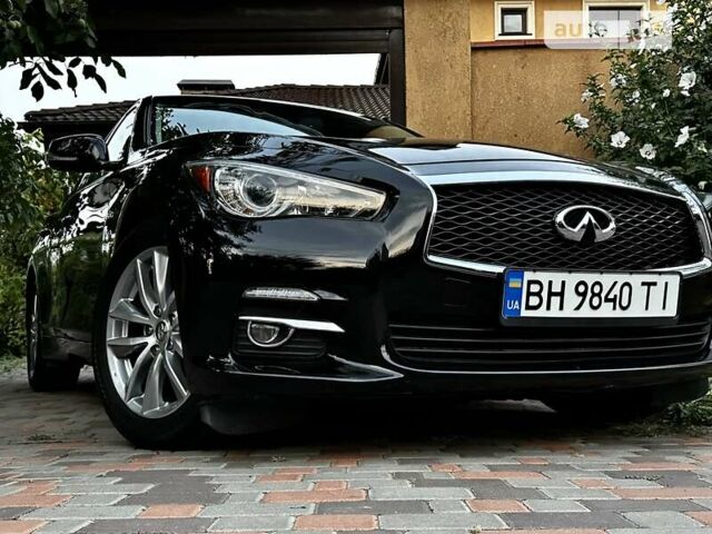 Чорний Інфініті Q50, об'ємом двигуна 3 л та пробігом 132 тис. км за 16900 $, фото 9 на Automoto.ua