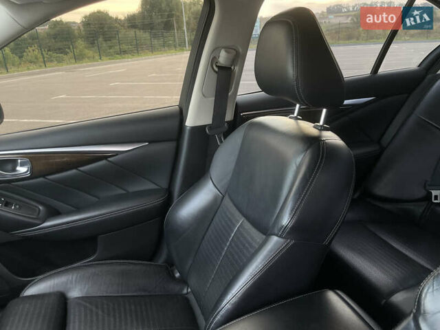 Черный Инфинити Q50, объемом двигателя 3 л и пробегом 155 тыс. км за 16699 $, фото 27 на Automoto.ua