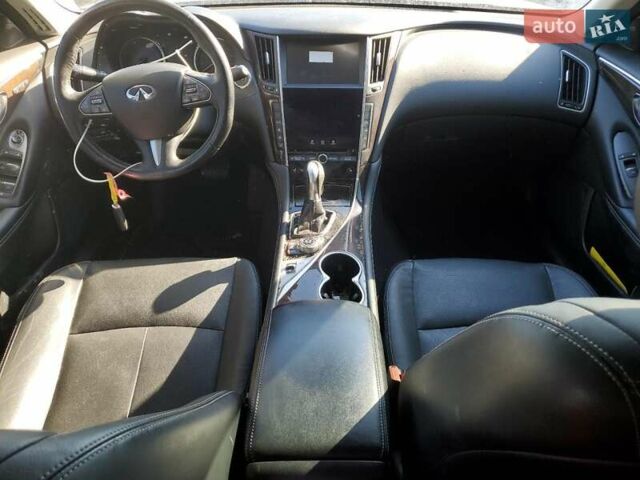 Черный Инфинити Q50, объемом двигателя 3 л и пробегом 68 тыс. км за 2600 $, фото 7 на Automoto.ua