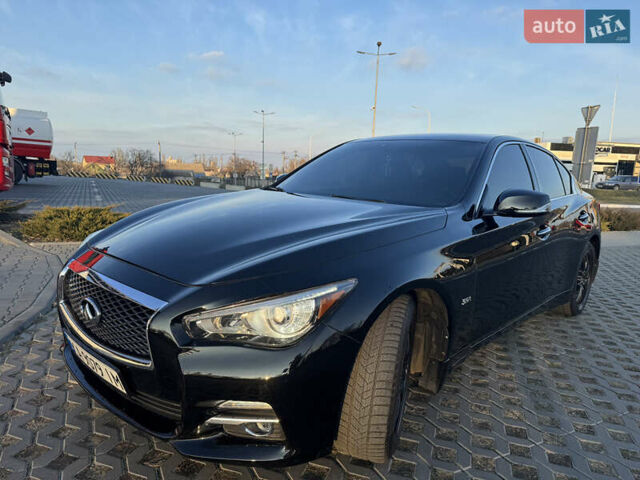 Чорний Інфініті Q50, об'ємом двигуна 3 л та пробігом 142 тис. км за 12500 $, фото 2 на Automoto.ua