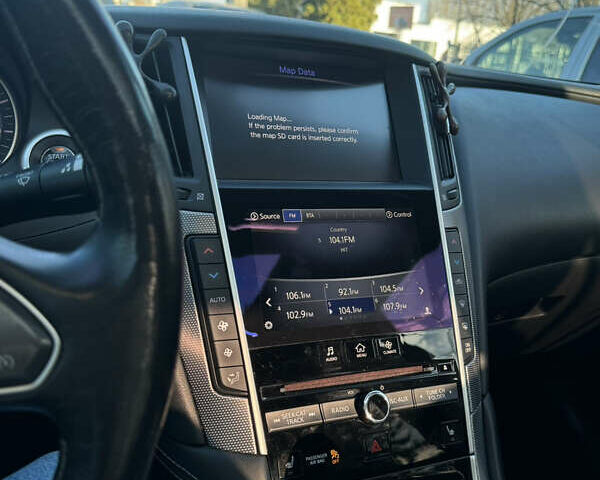 Черный Инфинити Q50, объемом двигателя 3 л и пробегом 175 тыс. км за 13700 $, фото 13 на Automoto.ua