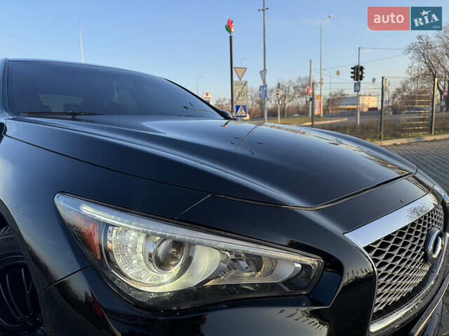 Чорний Інфініті Q50, об'ємом двигуна 3 л та пробігом 142 тис. км за 12500 $, фото 11 на Automoto.ua