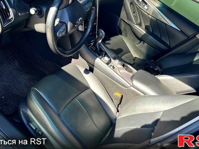 Чорний Інфініті Q50, об'ємом двигуна 3 л та пробігом 0 тис. км за 12000 $, фото 5 на Automoto.ua