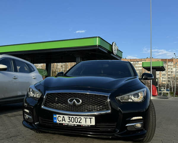 Черный Инфинити Q50, объемом двигателя 3 л и пробегом 175 тыс. км за 13700 $, фото 1 на Automoto.ua
