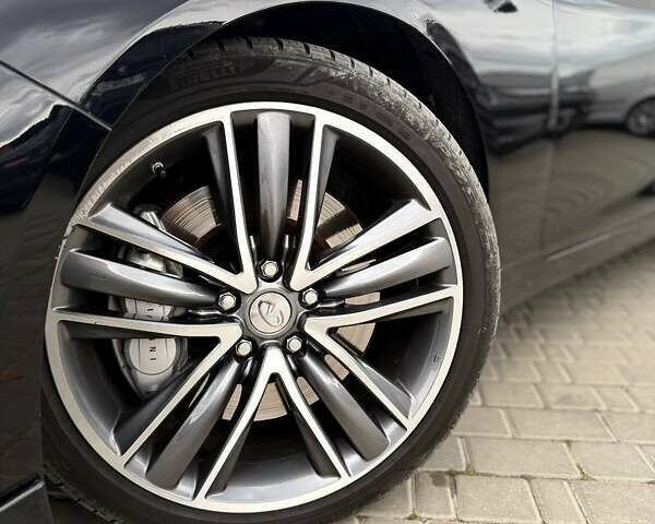 Черный Инфинити Q50, объемом двигателя 3.5 л и пробегом 149 тыс. км за 16999 $, фото 8 на Automoto.ua