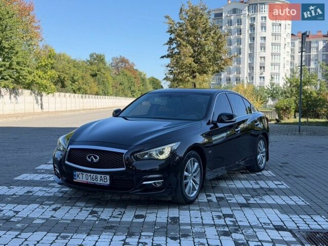 Черный Инфинити Q50, объемом двигателя 2.14 л и пробегом 262 тыс. км за 12990 $, фото 2 на Automoto.ua