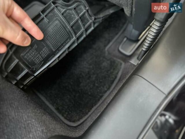 Черный Инфинити Q50, объемом двигателя 2 л и пробегом 53 тыс. км за 18900 $, фото 111 на Automoto.ua