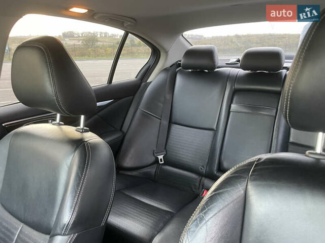 Черный Инфинити Q50, объемом двигателя 3 л и пробегом 155 тыс. км за 16699 $, фото 23 на Automoto.ua