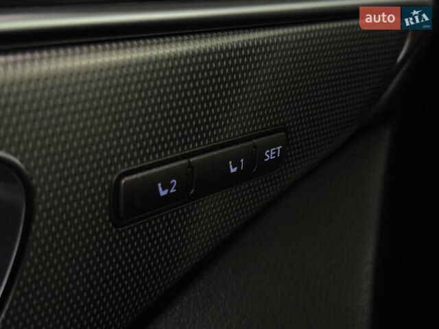 Черный Инфинити Q50, объемом двигателя 3 л и пробегом 137 тыс. км за 15499 $, фото 31 на Automoto.ua