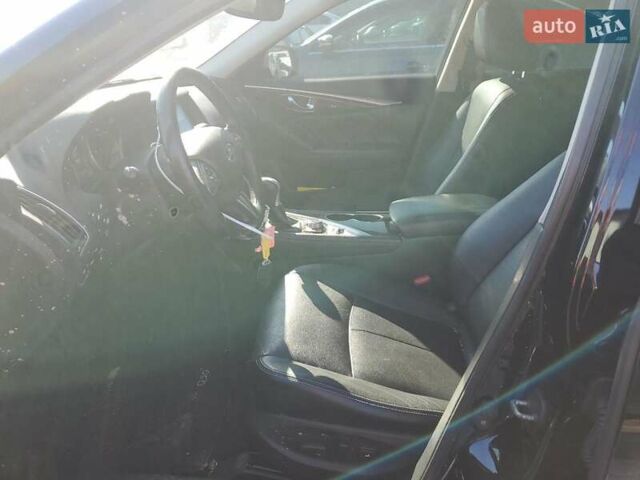 Черный Инфинити Q50, объемом двигателя 3 л и пробегом 68 тыс. км за 2600 $, фото 6 на Automoto.ua