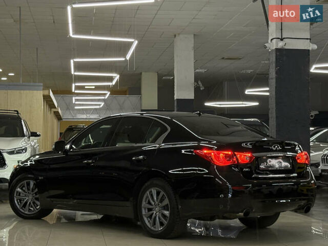 Черный Инфинити Q50, объемом двигателя 3 л и пробегом 137 тыс. км за 15499 $, фото 12 на Automoto.ua