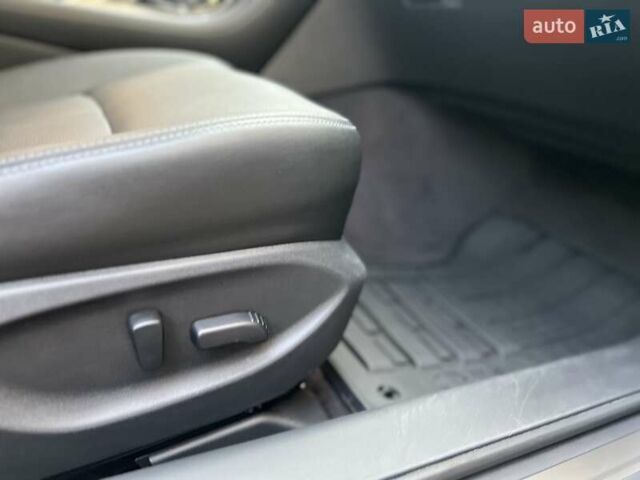 Черный Инфинити Q50, объемом двигателя 2 л и пробегом 53 тыс. км за 18900 $, фото 119 на Automoto.ua