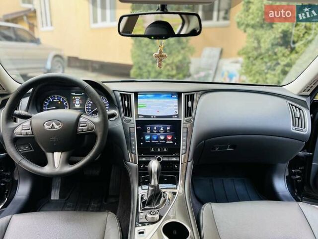 Черный Инфинити Q50, объемом двигателя 2 л и пробегом 53 тыс. км за 18900 $, фото 67 на Automoto.ua