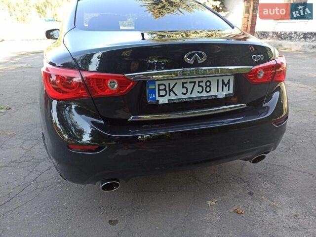 Чорний Інфініті Q50, об'ємом двигуна 1.99 л та пробігом 144 тис. км за 12700 $, фото 9 на Automoto.ua