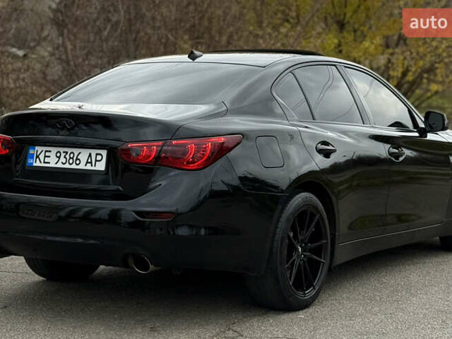 Черный Инфинити Q50, объемом двигателя 3 л и пробегом 155 тыс. км за 12000 $, фото 10 на Automoto.ua